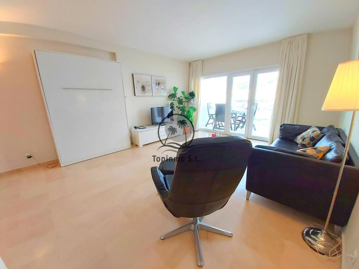 Nordic 1 Bedroom On Island Complex In Marina Harbour Benalmadena